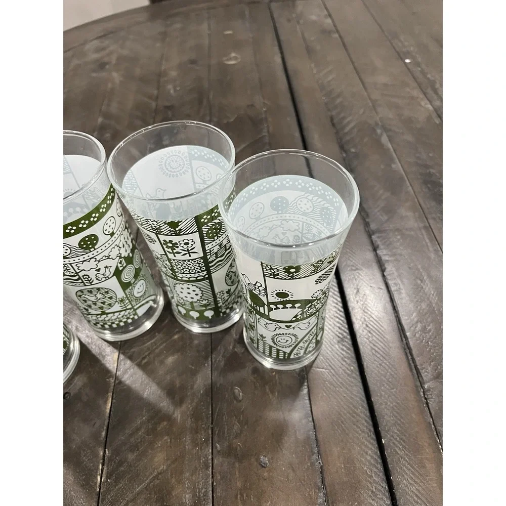 Vtg Amish Folk Art Green Tumbler 6 1/2